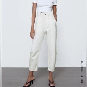 ZARA Paperbag Waist Tapered Pants – Ecru (Size 4)
